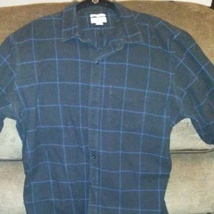 Old Navy Men's Black and Blue Long Sleeved Dress Shirt - Extra Large (XL)